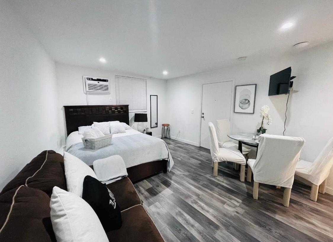 Lovely Sherman Oaks Studio Los Angeles Extérieur photo