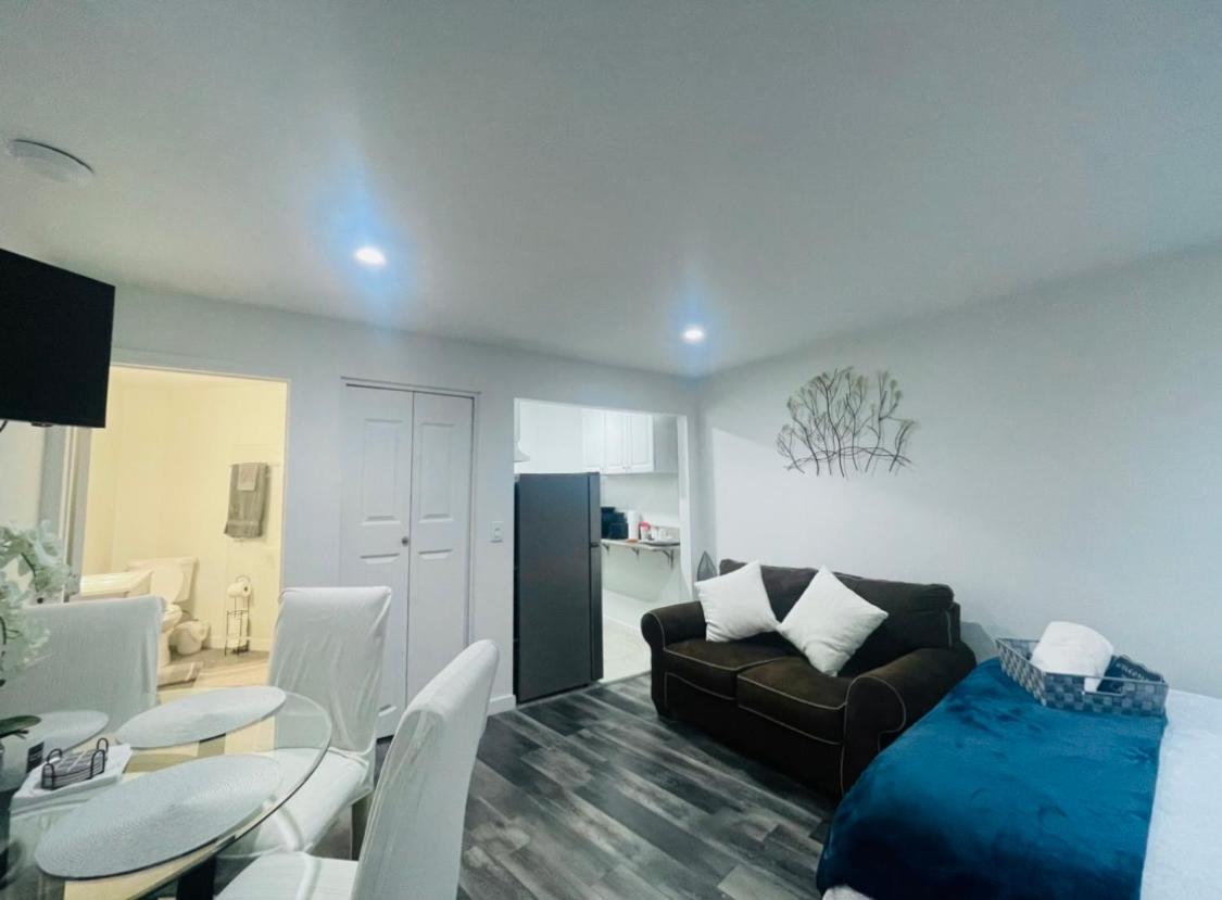 Lovely Sherman Oaks Studio Los Angeles Extérieur photo